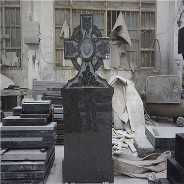 Σταυροί Ταφόπετρες Μνημεία